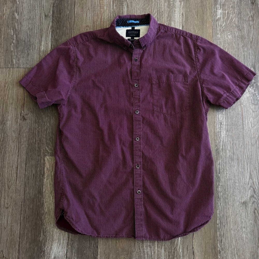 Cactus Man Men's Burgundy Button-Up Shirt w/ White Dots 100% Cotton